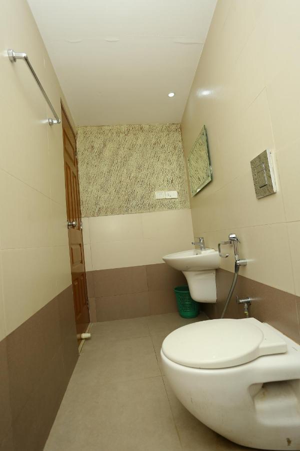 Hotel Innate Inn Alwaye Esterno foto